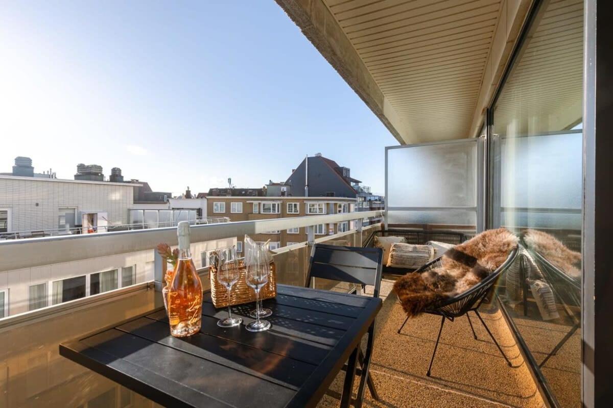 Stunning And Modern Apartment With Sunny Balcony Knokke-Le-Zoute Extérieur photo