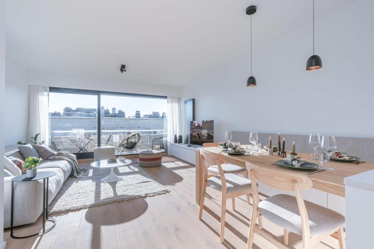 Stunning And Modern Apartment With Sunny Balcony Knokke-Le-Zoute Extérieur photo