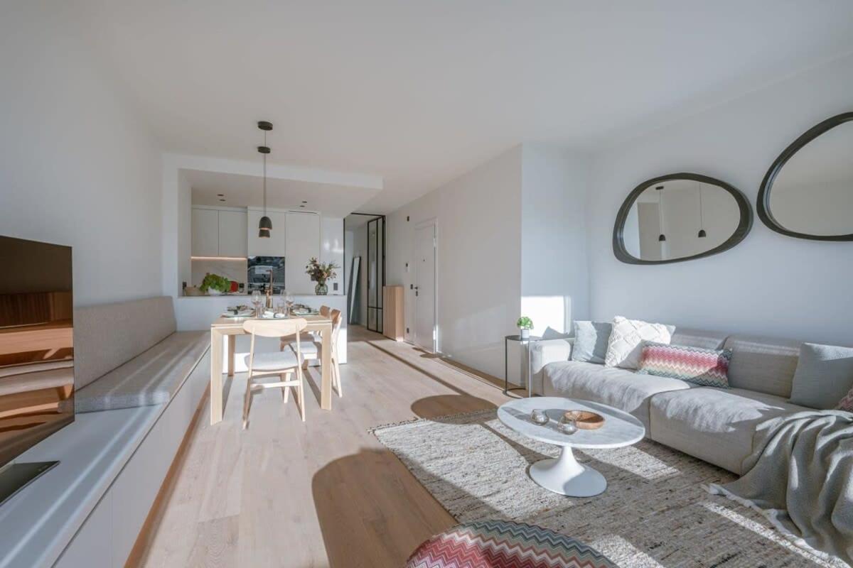Stunning And Modern Apartment With Sunny Balcony Knokke-Le-Zoute Extérieur photo
