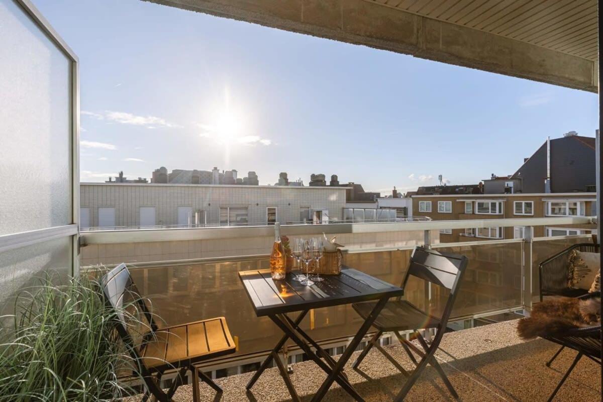 Stunning And Modern Apartment With Sunny Balcony Knokke-Le-Zoute Extérieur photo